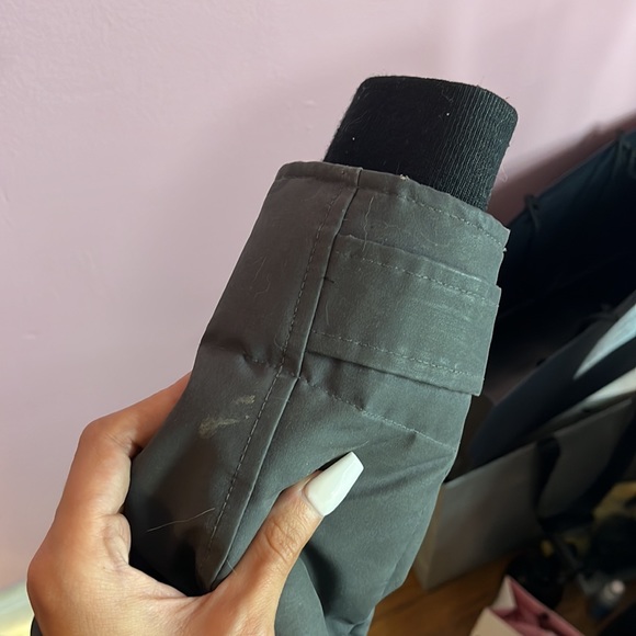 ❄️ AUTHENTIC WOMENS CANADA 🇨🇦 GOOSE FUSION FIT XS ❄️ *SEE DESCRIPTION* - Picture 17 of 17